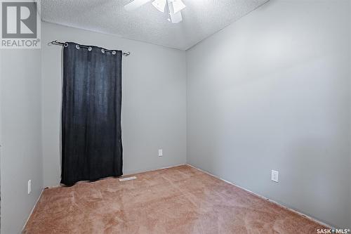 463 Konihowski Road, Saskatoon, SK - Indoor Photo Showing Other Room