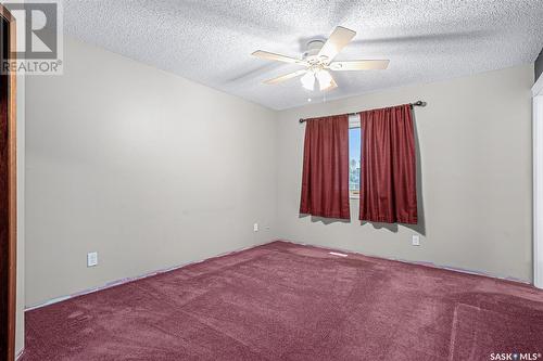 463 Konihowski Road, Saskatoon, SK - Indoor Photo Showing Other Room