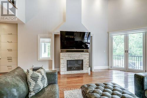 2749 13Th Line, Bradford West Gwillimbury, ON - Indoor Photo Showing Living Room With Fireplace