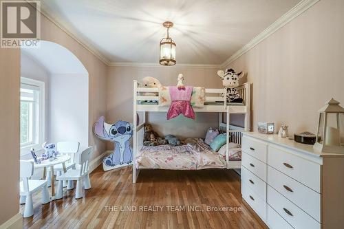 2749 13Th Line, Bradford West Gwillimbury, ON - Indoor Photo Showing Bedroom