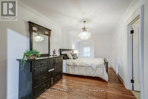 2749 13Th Line, Bradford West Gwillimbury, ON - Indoor Photo Showing Bedroom