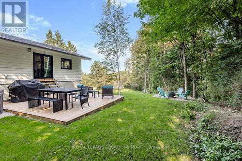 136 Hamlet Road, Blue Mountains, ON - Outdoor With Deck Patio Veranda