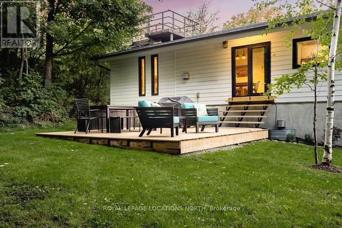 136 Hamlet Road, Blue Mountains, ON - Outdoor With Deck Patio Veranda With Exterior