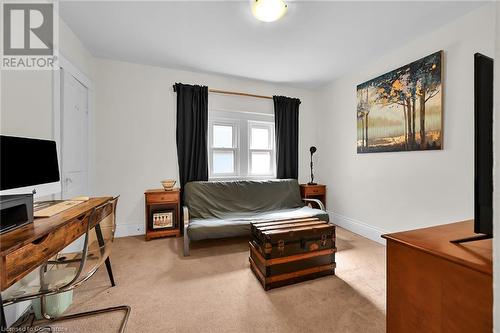 54 Barnesdale Avenue S, Hamilton, ON - Indoor Photo Showing Bedroom