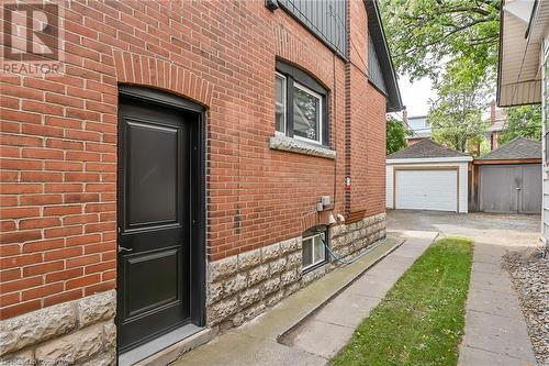 54 Barnesdale Avenue S, Hamilton, ON - Outdoor With Exterior