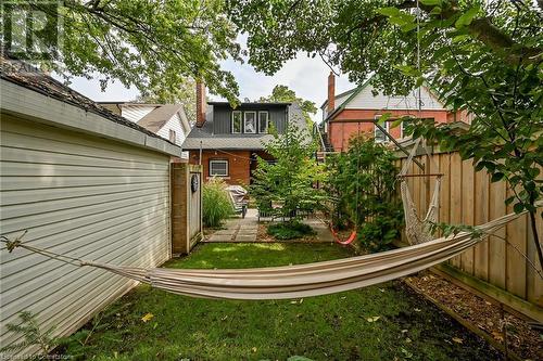 54 Barnesdale Avenue S, Hamilton, ON - Outdoor