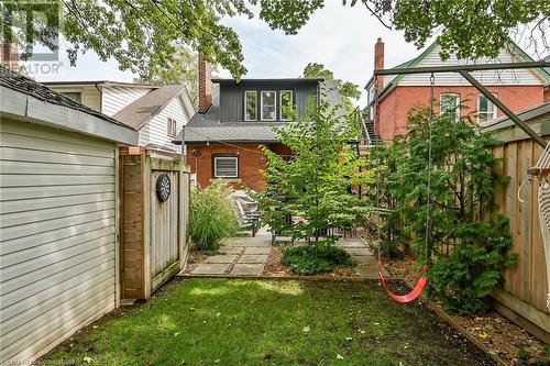 54 Barnesdale Avenue S, Hamilton, ON - Outdoor