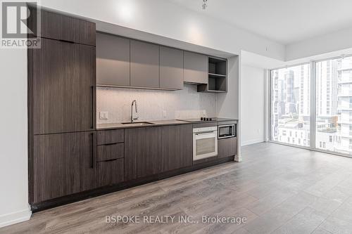 2012 - 82 Dalhousie Street, Toronto, ON - Indoor Photo Showing Kitchen