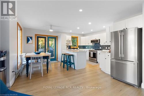 30 Water Street, South Bruce Peninsula, ON - Indoor Photo Showing Kitchen With Stainless Steel Kitchen