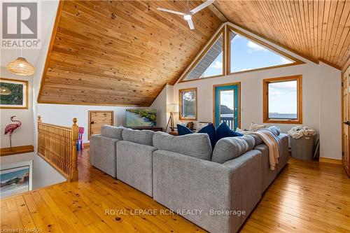 30 Water Street, South Bruce Peninsula, ON - Indoor Photo Showing Living Room With Fireplace