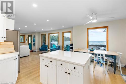 30 Water Street, South Bruce Peninsula, ON - Indoor Photo Showing Kitchen