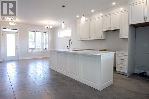 7 Billings Avenue W, Iroquois, ON - Indoor Photo Showing Kitchen