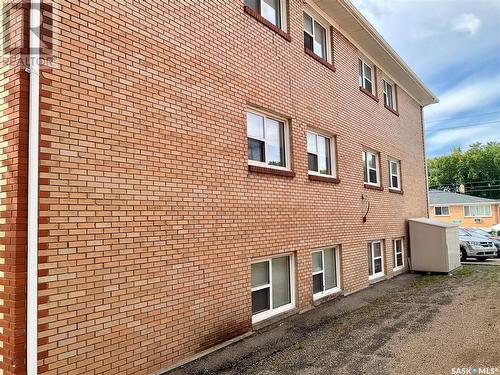 3940 Rae Street, Regina, SK - Outdoor With Exterior