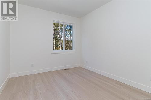 906 Shante Rd, Nanaimo, BC - Indoor Photo Showing Other Room