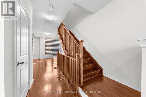 71 Holyrood Crescent, Vaughan, ON - Indoor Photo Showing Other Room