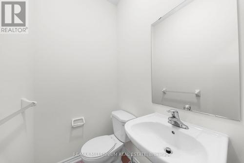 71 Holyrood Crescent, Vaughan, ON - Indoor Photo Showing Bathroom