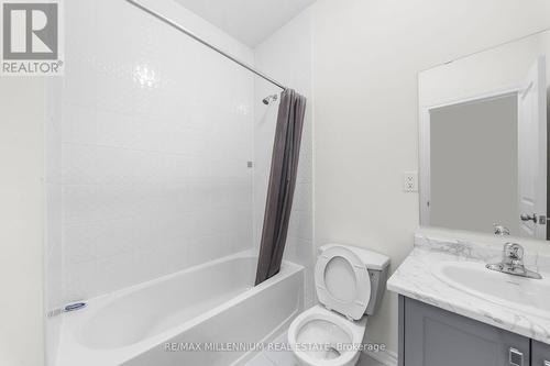 71 Holyrood Crescent, Vaughan, ON - Indoor Photo Showing Bathroom