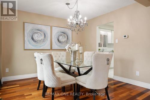 30 Elmpark Court, Richmond Hill, ON - Indoor Photo Showing Dining Room