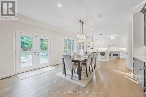 38 Lilac Lane, Springwater, ON - Indoor Photo Showing Dining Room