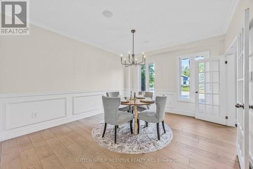 38 Lilac Lane, Springwater, ON - Indoor Photo Showing Dining Room