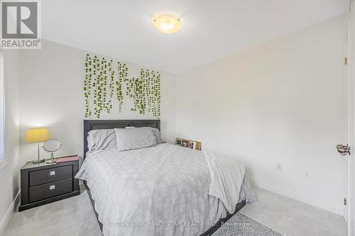 38 Lilac Lane, Springwater, ON - Indoor Photo Showing Bedroom