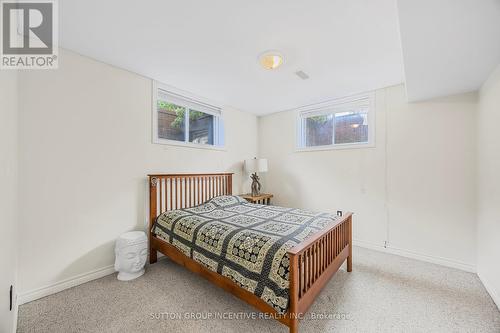 38 Lilac Lane, Springwater, ON - Indoor Photo Showing Bedroom