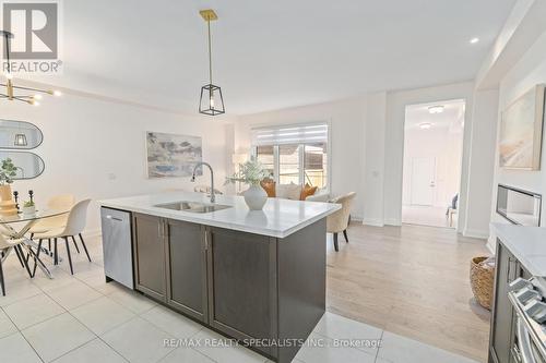 4009 Sixth Line, Oakville, ON - Indoor Photo Showing Kitchen With Double Sink