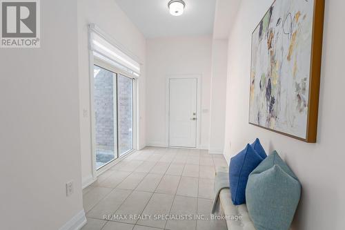 4009 Sixth Line, Oakville, ON - Indoor Photo Showing Other Room