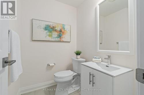 4009 Sixth Line, Oakville, ON - Indoor Photo Showing Bathroom