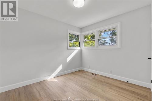 3220 Everts Avenue, Windsor, ON - Indoor Photo Showing Other Room