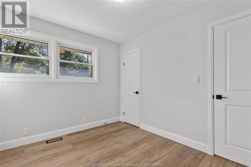 3220 Everts Avenue, Windsor, ON - Indoor Photo Showing Other Room