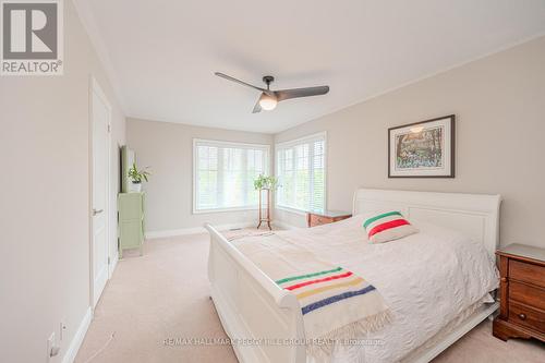 27 White Oaks Road, Barrie, ON - Indoor Photo Showing Bedroom