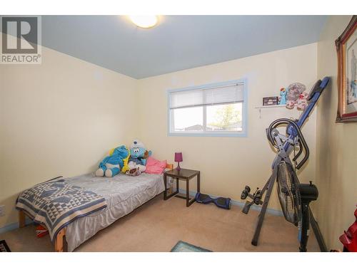 9212 6 Street, Dawson Creek, BC - Indoor Photo Showing Bedroom