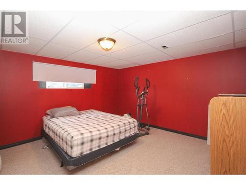 9212 6 Street, Dawson Creek, BC - Indoor Photo Showing Bedroom