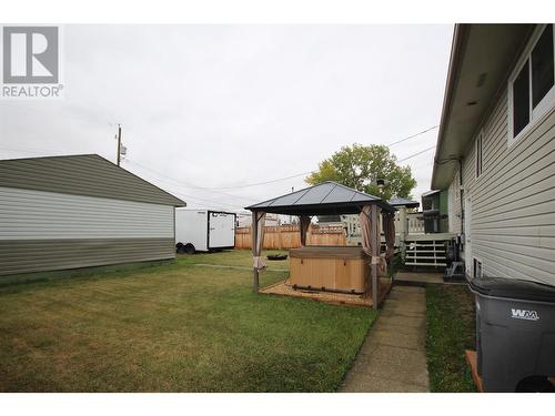 9212 6 Street, Dawson Creek, BC - Outdoor With Exterior