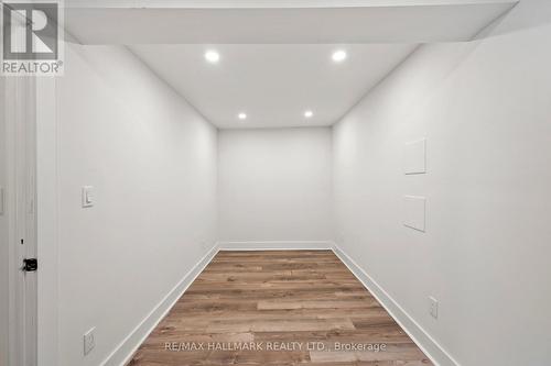 327 Kenilworth Avenue, Toronto, ON - Indoor Photo Showing Other Room