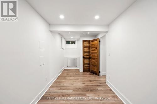 327 Kenilworth Avenue, Toronto, ON - Indoor Photo Showing Other Room