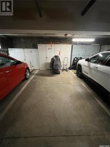 105 301 Cree Crescent, Saskatoon, SK - Indoor Photo Showing Garage