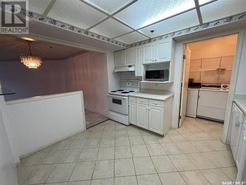 105 301 Cree Crescent, Saskatoon, SK - Indoor Photo Showing Kitchen