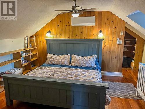 382 7Th Line, Gore Bay, ON - Indoor Photo Showing Bedroom