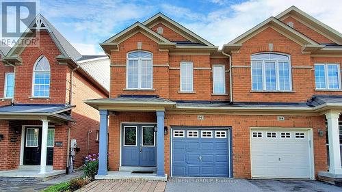 96 Four Seasons Crescent, Newmarket, ON - Outdoor With Facade