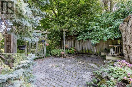 27 Riverview Heights, Toronto, ON - Outdoor