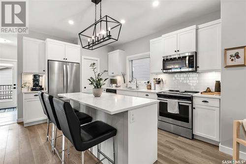 234 Dubois Crescent, Saskatoon, SK - Indoor Photo Showing Kitchen With Upgraded Kitchen