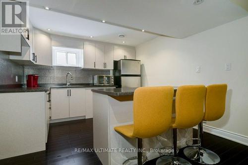 50 Belmont Drive, Brampton, ON - Indoor Photo Showing Kitchen