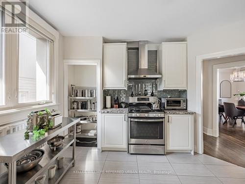 49 Eastbourne Crescent, Toronto, ON - Indoor Photo Showing Kitchen