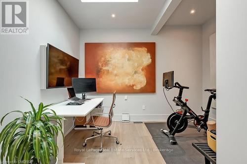 1250 Braeside Drive, Oakville (1011 - Mo Morrison), ON - Indoor Photo Showing Office