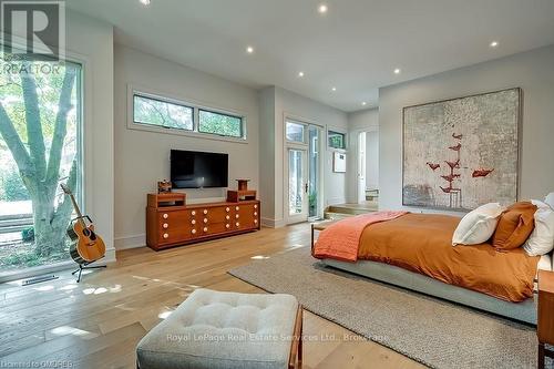 1250 Braeside Drive, Oakville (1011 - Mo Morrison), ON - Indoor Photo Showing Bedroom