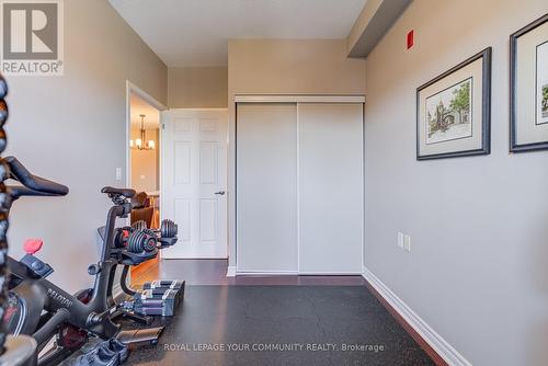 414 - 15450 Yonge Street, Aurora, ON - Indoor Photo Showing Gym Room