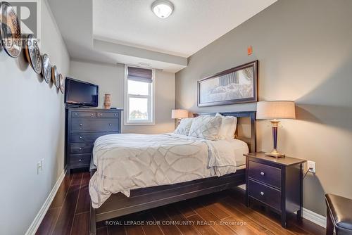 414 - 15450 Yonge Street, Aurora, ON - Indoor Photo Showing Bedroom