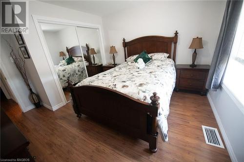 401 Birmingham Street E Unit# 305, Mount Forest, ON - Indoor Photo Showing Bedroom